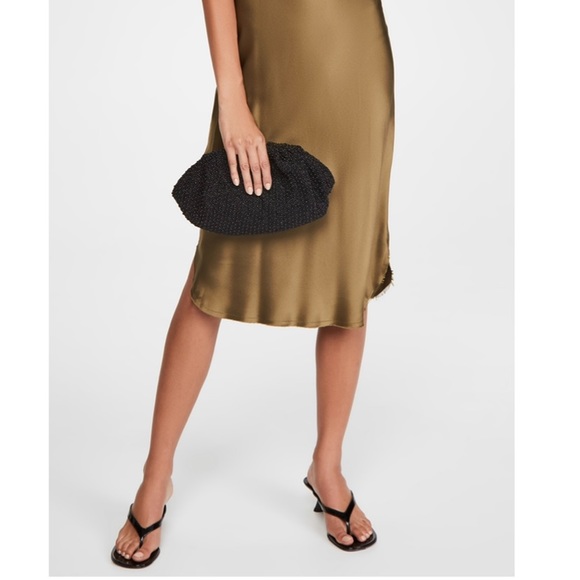 Santi Oversized Black Clutch-Be Fancy & Classic - Picture 10 of 10